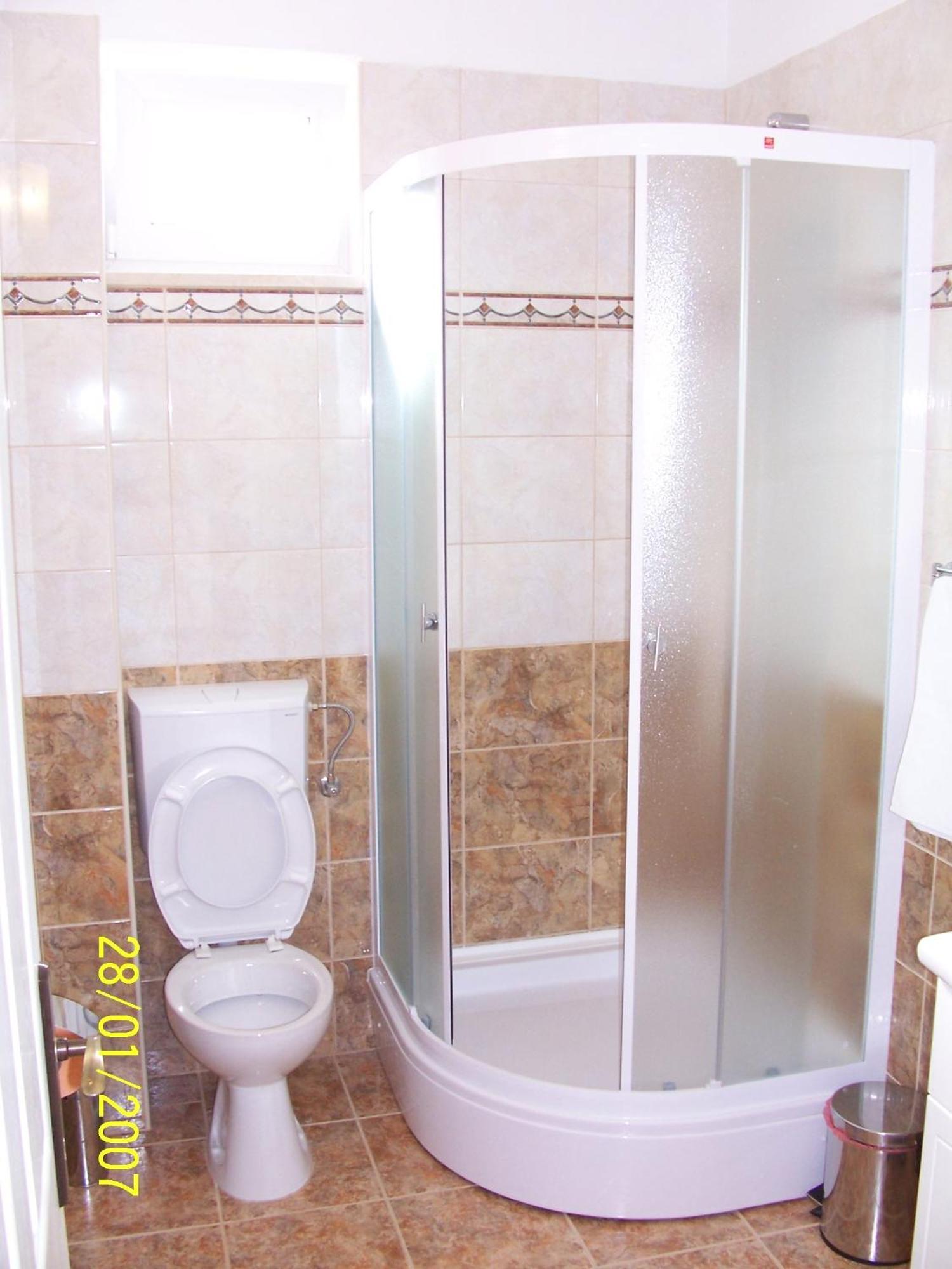 Apartments Perdijic Nemira Omis Luaran gambar
