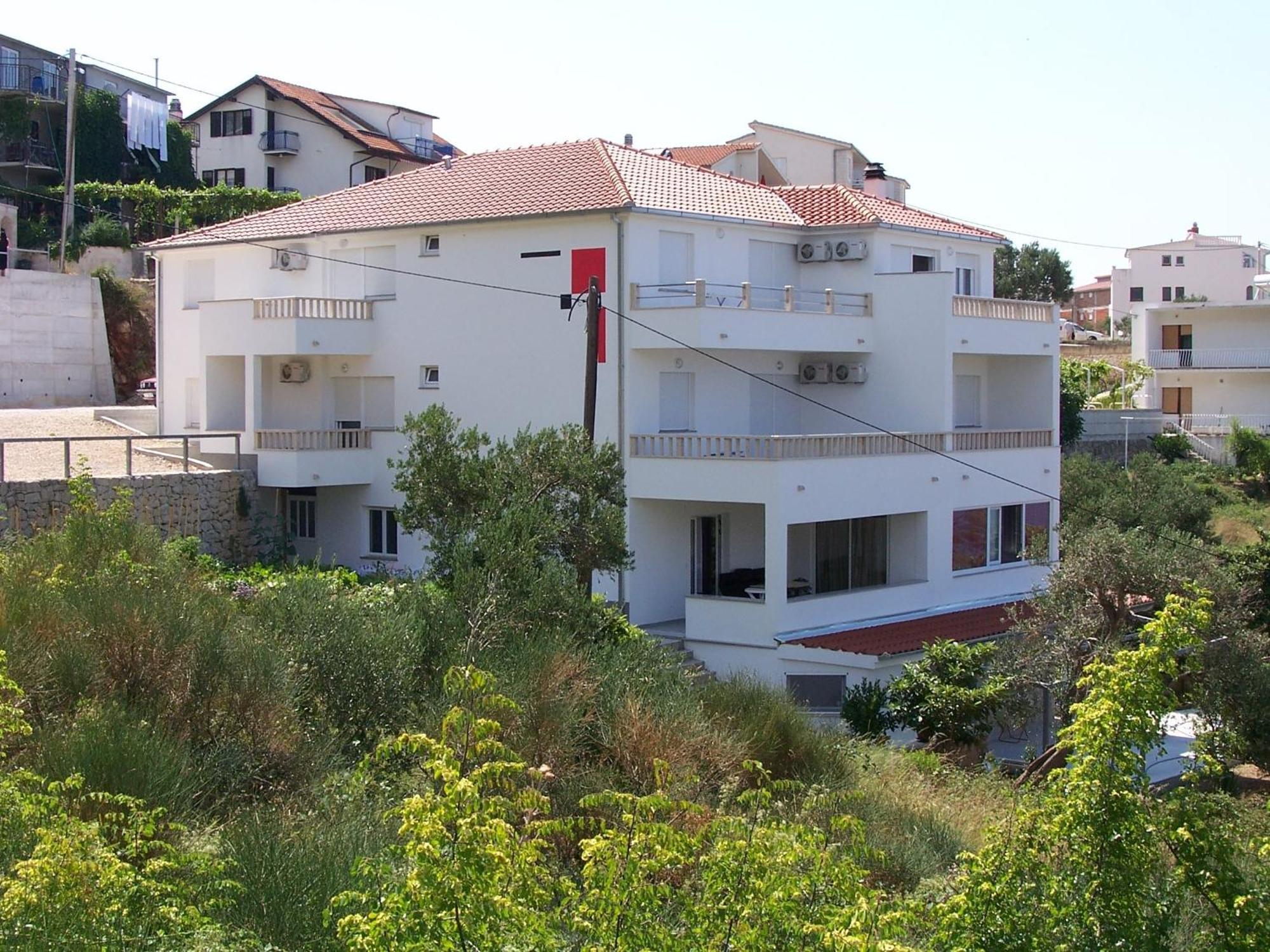 Apartments Perdijic Nemira Omis Luaran gambar