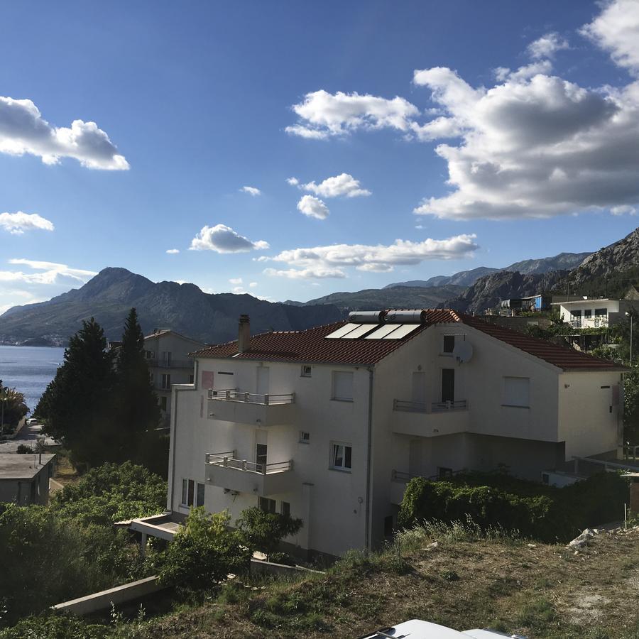 Apartments Perdijic Nemira Omis Luaran gambar