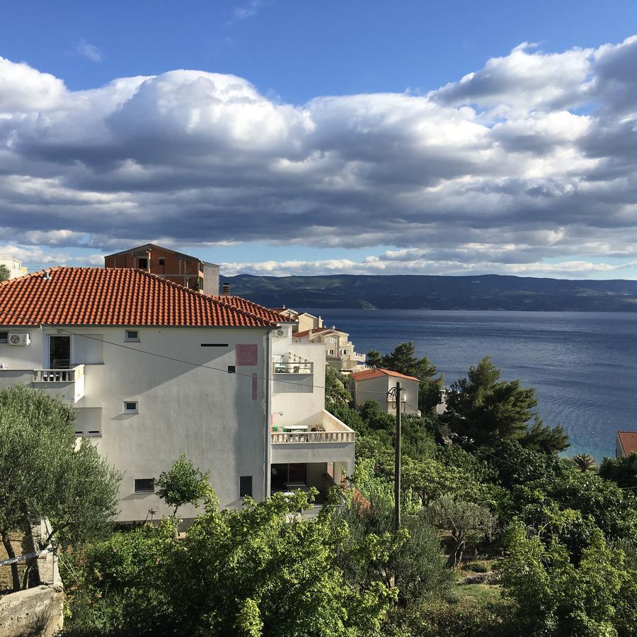 Apartments Perdijic Nemira Omis Luaran gambar